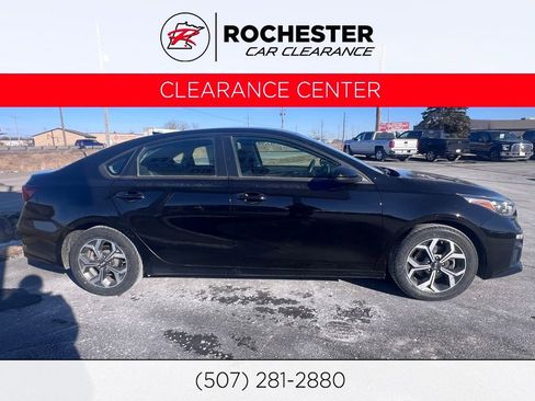 Used 2020 Kia Forte LXS image 29