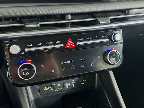 Used 2025 Hyundai Tucson SEL FWD image 24