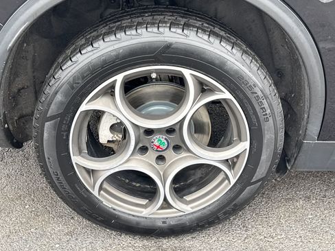 Used 2020 Alfa Romeo Stelvio Sport w/ Cold Weather Package image 10