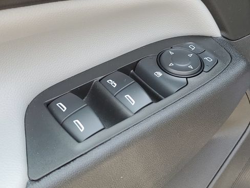 Certified 2024 Chevrolet Equinox LS w/ LS Convenience Package AWD/4WD image 26