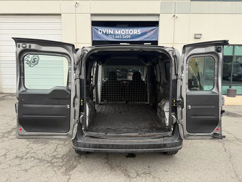 Used 2018 RAM ProMaster City Tradesman FWD image 26
