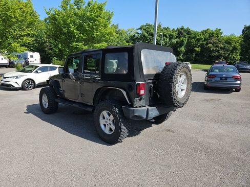 Used 2017 Jeep Wrangler Unlimited Sport w/ Quick Order Package 24S AWD/4WD image 5
