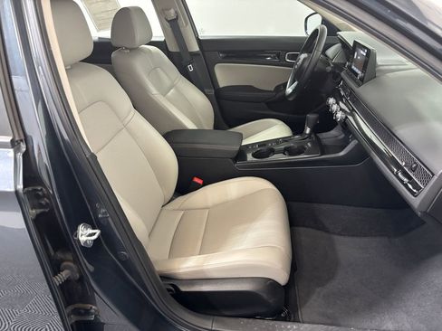 Used 2024 Honda Civic EX-L image 30