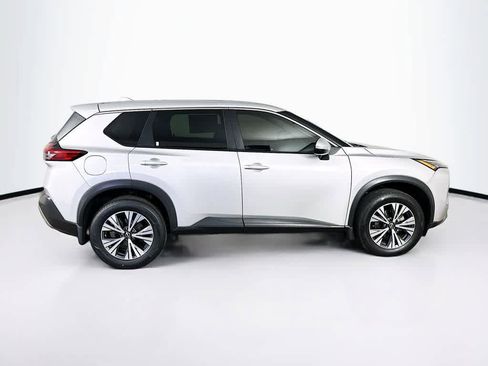 Used 2022 Nissan Rogue SV image 26