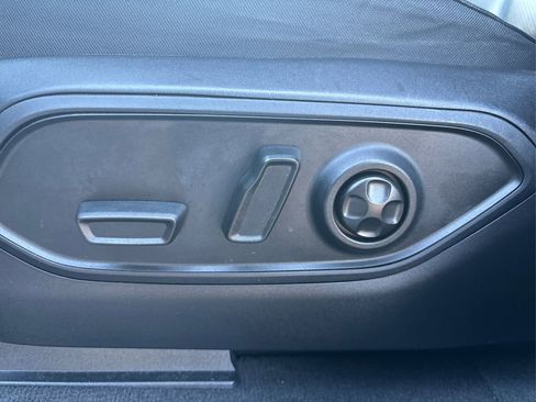 Used 2022 Jeep Grand Cherokee Limited 4xe w/ Luxury Tech Group II image 40