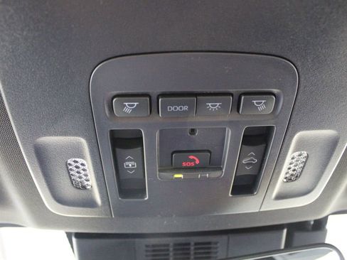 New 2026 Toyota Camry XSE AWD/4WD image 31