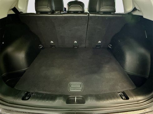 Used 2020 Jeep Compass Latitude image 26