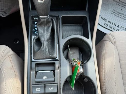 Used 2020 Hyundai Tucson Value FWD image 11