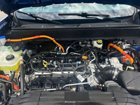 Used 2024 Ford Maverick XLT FWD image 31