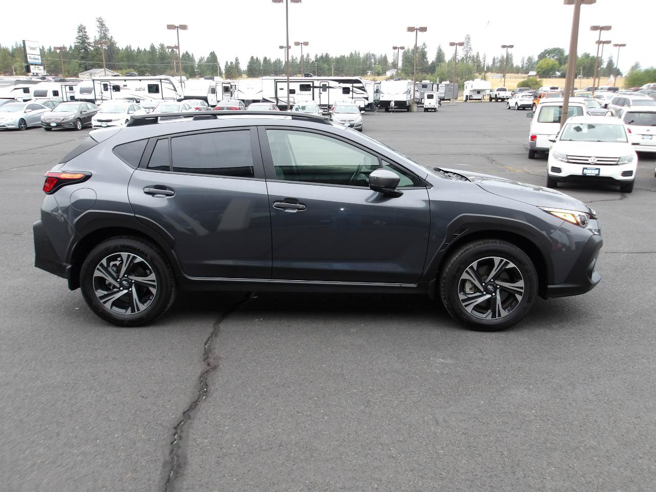 Used 2024 Subaru Crosstrek 2.0i Premium AWD/4WD image 6