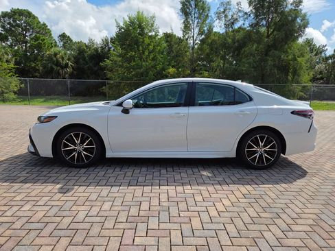 Certified 2023 Toyota Camry SE FWD image 8