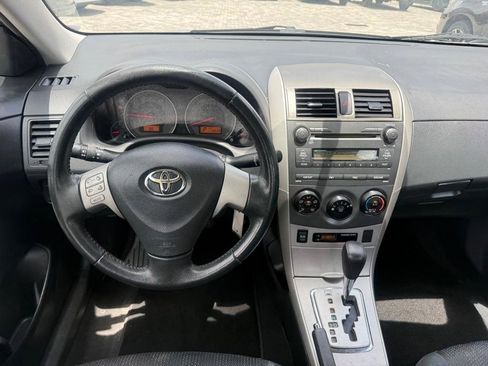 Used 2010 Toyota Corolla FWD image 11