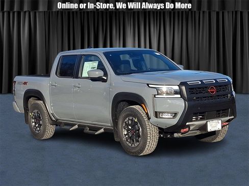 New 2025 Nissan Frontier PRO-4X w/ Tow Package image 1