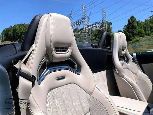 Used 2020 Mercedes-Benz AMG GT C image 26
