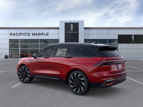 New 2026 Lincoln Nautilus Reserve w/ Jet Appearance Package AWD/4WD image 4