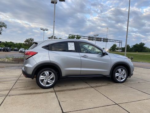 Used 2020 Honda HR-V EX image 12