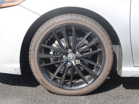 Used 2023 Toyota Camry XSE FWD image 13