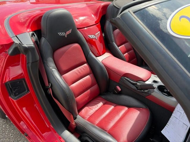Used 2007 Chevrolet Corvette Convertible w/ Preferred Equipment Group RWD image 20