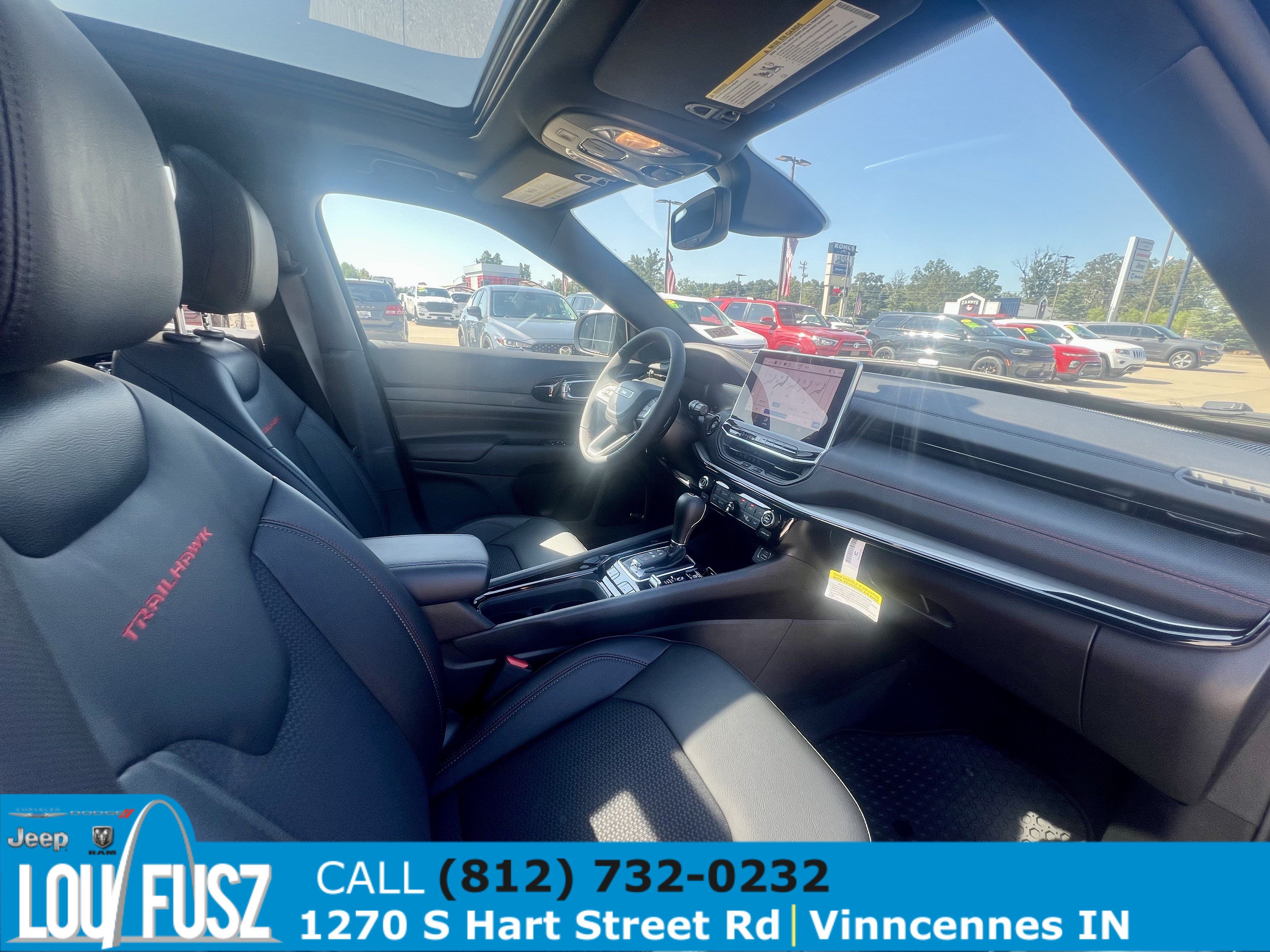New 2026 Jeep Compass Trailhawk w/ Sun, Sound & Navigation Group AWD/4WD image 20