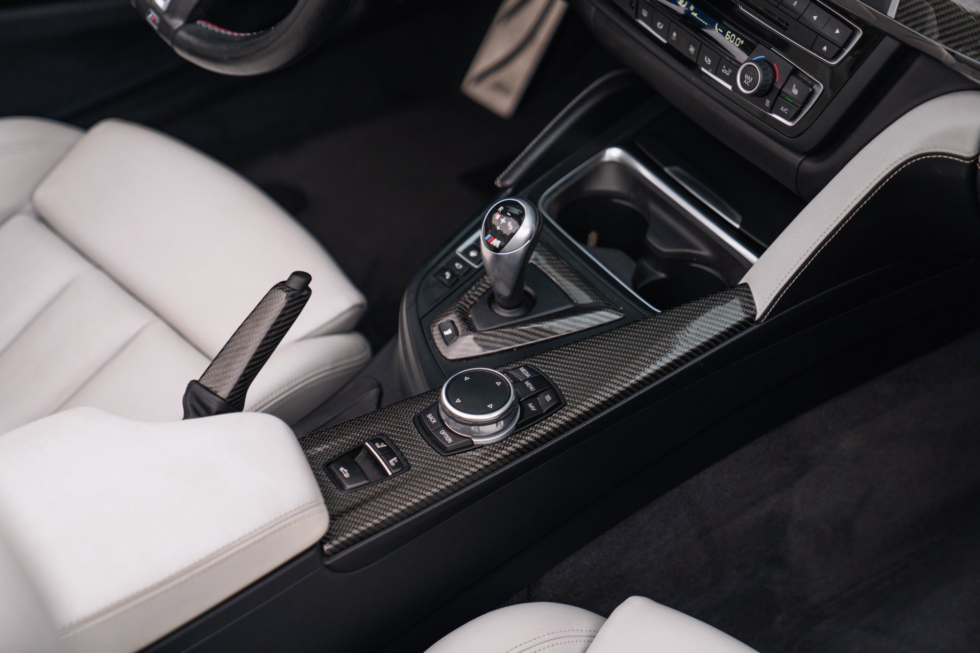 Used 2016 BMW M4 Convertible RWD image 43