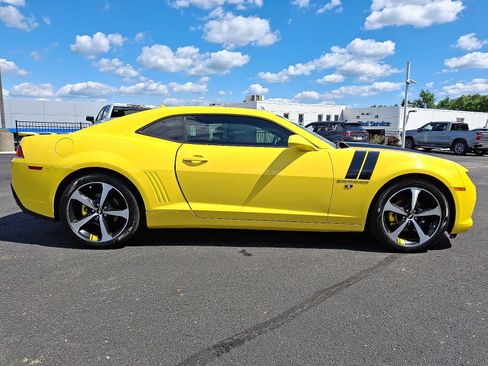 Used 2014 Chevrolet Camaro LT w/ RS Package RWD image 7