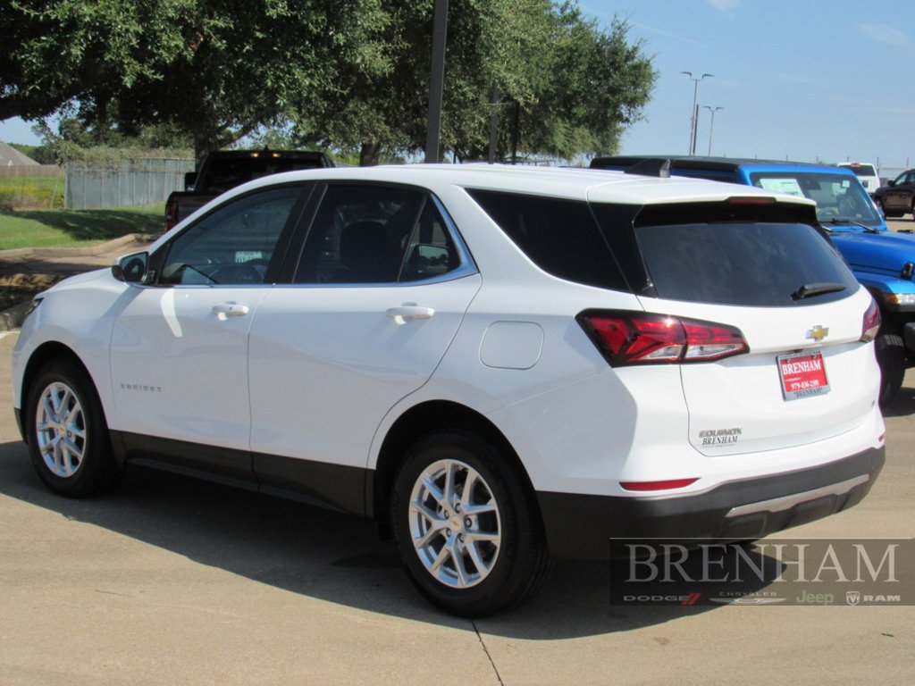 Used 2022 Chevrolet Equinox LT FWD image 3