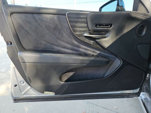 Used 2021 Lexus LS 500 image 11