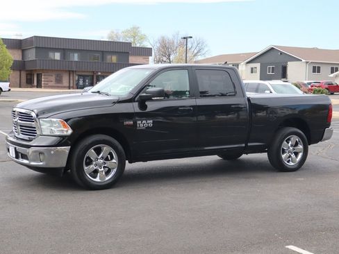 Used 2019 RAM 1500 Big Horn AWD/4WD image 10