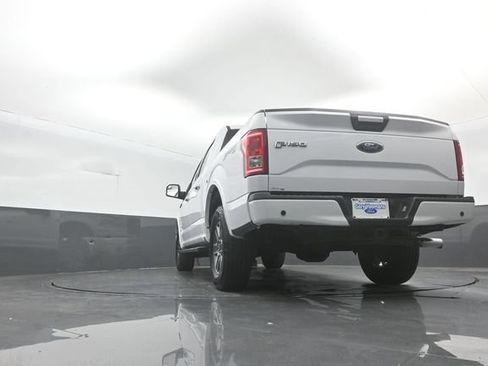 Used 2017 Ford F150 XLT w/ Equipment Group 302A Luxury AWD/4WD image 40