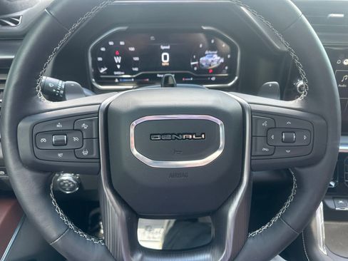 Used 2025 GMC Sierra 1500 Denali Ultimate AWD/4WD image 34
