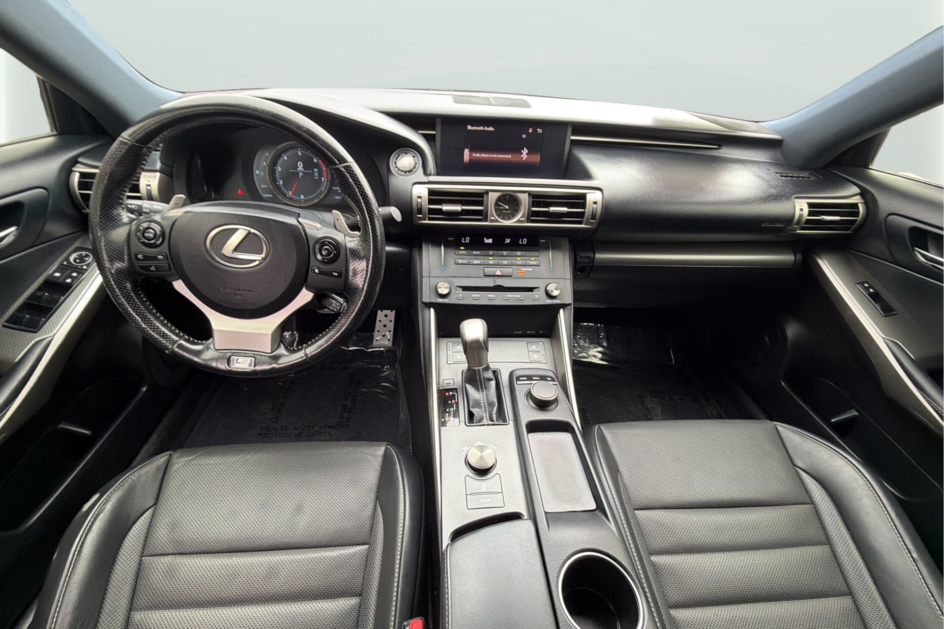 Used 2016 Lexus IS 200t w/ F Sport Package RWD image 29