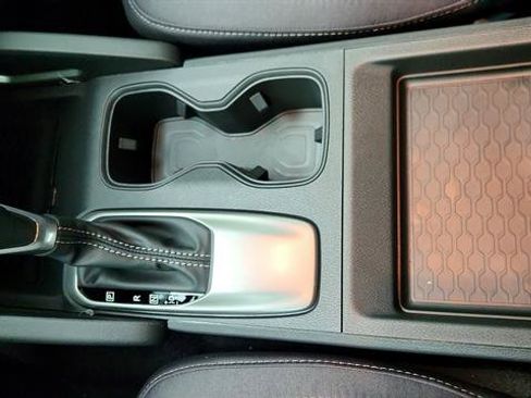 Certified 2025 Nissan Frontier SV w/ SV Convenience Package RWD image 15