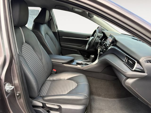 Used 2024 Toyota Camry SE FWD image 15