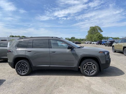 New 2026 Jeep Cherokee Limited AWD/4WD image 2