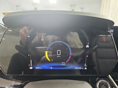 Certified 2024 Chevrolet Trax RS w/ Driver Confidence Package image 25