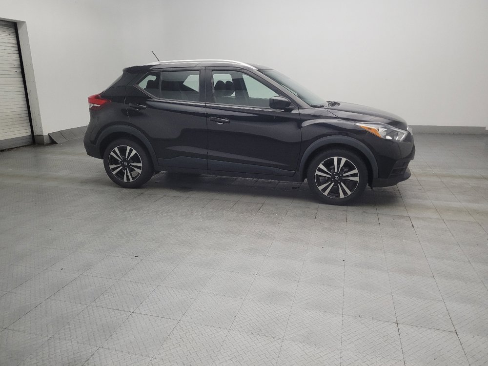 Used 2019 Nissan Kicks SV FWD image 11