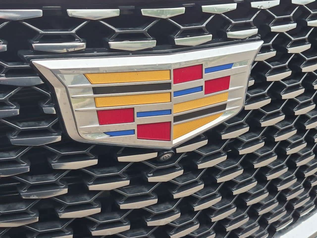 Used 2024 Cadillac Escalade Premium Luxury w/ LPO, Floor Liner Package AWD/4WD image 11