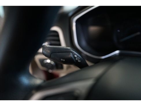 Used 2017 Ford Fusion SE w/ Fusion SE Technology Package FWD image 22