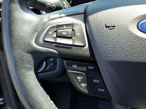 Used 2019 Ford Escape Titanium w/ U9j03 - Titanium Tow Package AWD/4WD image 20