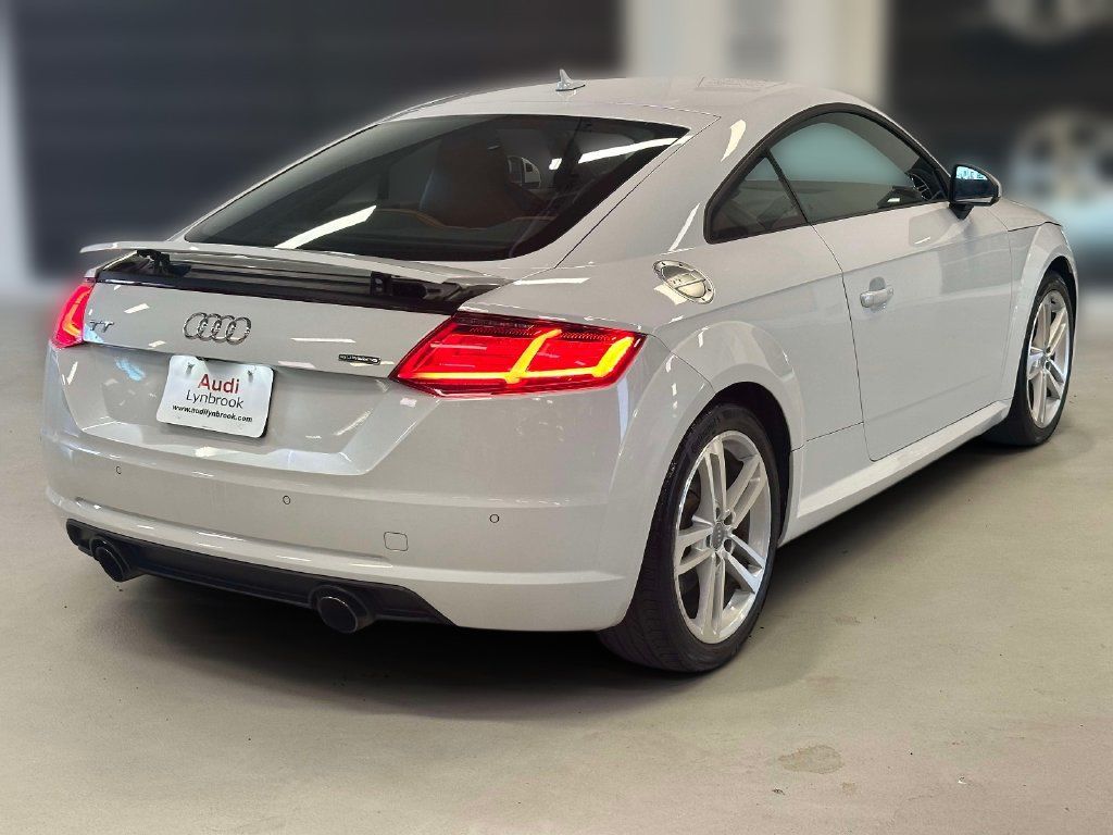 Used 2018 Audi TT 2.0T w/ Technology Package AWD/4WD image 4