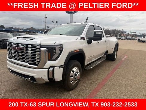 Used 2025 GMC Sierra 3500 Denali w/ Denali Reserve Package image 3