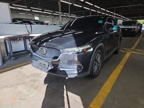 Used 2017 MAZDA CX-5 Grand Touring w/ Premium Package AWD/4WD image 3