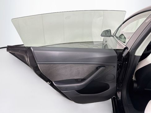 Used 2022 Tesla Model 3 RWD image 25