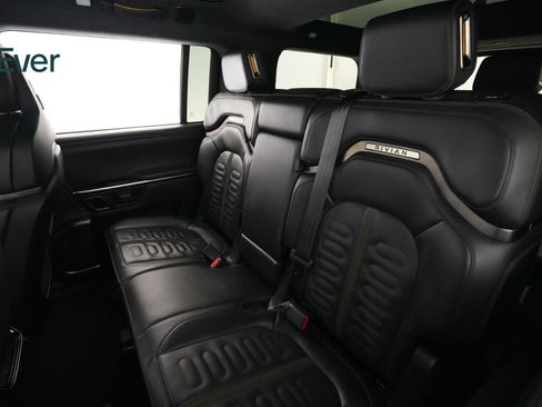 Used 2023 Rivian R1S Adventure AWD/4WD image 24
