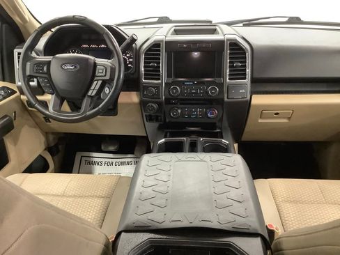Used 2016 Ford F150 XLT w/ Equipment Group 302A Luxury AWD/4WD image 31