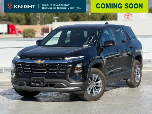 Used 2025 Chevrolet Equinox LT image 1