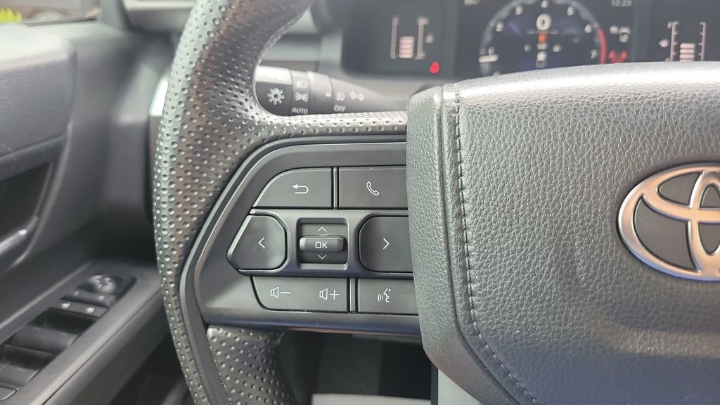 Used 2024 Toyota Tacoma SR5 RWD image 20