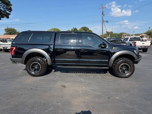 Used 2017 Ford F150 Raptor w/ Equipment Group 802A Luxury AWD/4WD image 5
