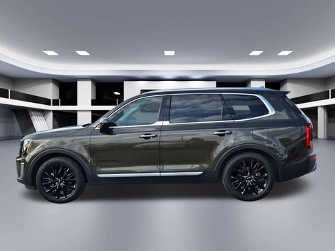 Used 2022 Kia Telluride SX w/ Towing Package FWD image 2