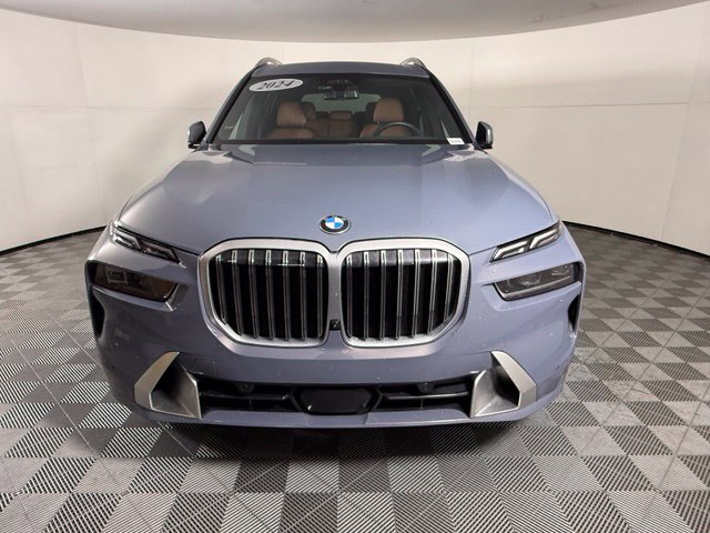 Used 2024 BMW X7 xDrive40i w/ Executive Package AWD/4WD image 10